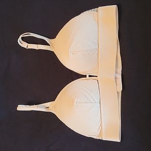 Lively large bra like new